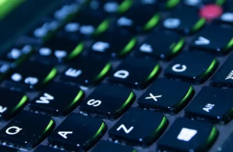 laptopuri tastatura iluminata