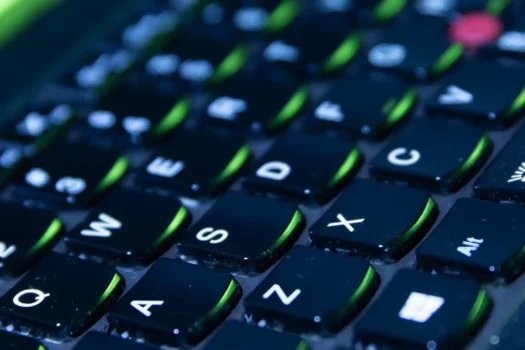 laptopuri tastatura iluminata